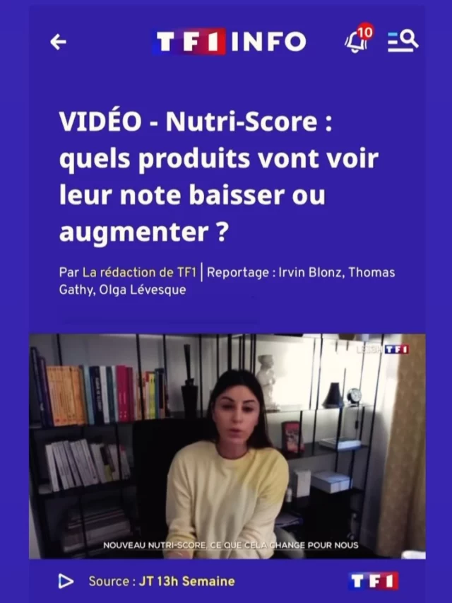 Sujet auquel j’ai participé pour @tf1info le JT: retour sur le nutri-score avec un zoom sur les modifications récentes et ce que cela change pour vous (nous) consommateur.

👉🏼 Des frites surgelées, des sodas light ou des plats préparés étaient parfois gratifiés à tort d’un A ou d’un B. C’est pourquoi le mode de calcul du Nutri-Score a changé pour mieux prendre en compte les connaissances en matière d’alimentation et de santé.

💙💚💛🧡❤️

Avec ses pastilles allant du vert au rouge assorties des lettres de A à E, le Nutri-Score lancé en 2017, a fait l’objet de critiques qui portent sur le caractère inadapté de certaines de ses recommandations. C’est dans cette optique que ses responsables ont révisé son algorithme de calcul.

👉🏼 Le fond du Nutri-Score, ni sa philosophie, ni son format graphique ne change. 

👉🏼 Les modifications apportées sont sensées permettre de pénaliser davantage les aliments avec trop de sucre, de sel, d’acides gras saturés et pas assez de fibres.

👉🏼 Concrètement seront pénalisés: les produits très salés comme certains plats préparés surgelés. L’huile d’olive et de colza passeront de C à B alors que les autres huiles vont rester C, D, E en lien avec leur teneur et la qualité des acides gras. Les fromages les moins gras et salés, comme l’emmental, obtiendront un C alors que les autres resteront en D ou E 🤷🏻‍♀️

⚠️ La question qui à mon sens se pose est celle des aliments ultra-transformés qui contiennent beaucoup d’additifs non pris en compte dans le calcul. Ce dont je parle dans le sujet. Les chercheurs proposent qu’un bandeau noir figure autour du Nutri-Score pour alerter le consommateur sur ces aliments.

➡️ Ce que je conseille surtout c’est de NE PAS SE LIMITER AU NUTRISCORE pour faire ses choix. Sur l’étiquette regardez aussi:

👉 Labels de qualité
👉 Tableau de composition nutritionnelle
👉 Bio ou pas
👉 Origine & provenance des matières premières

Même si je sais, ça fait beaucoup. 🤷🏻‍♀️Ce sont des infos différentes et complémentaires 👌🏼

▫️Vanessa Bedjaï-Haddad
▫️Ton alliée pour prendre soin de toi
▫️Approche Comportementale & Psycho Nutrition
▫️Auteure - Chroniqueuse
▫️Consultations Paris & Visio - RDV sur Doctolib.